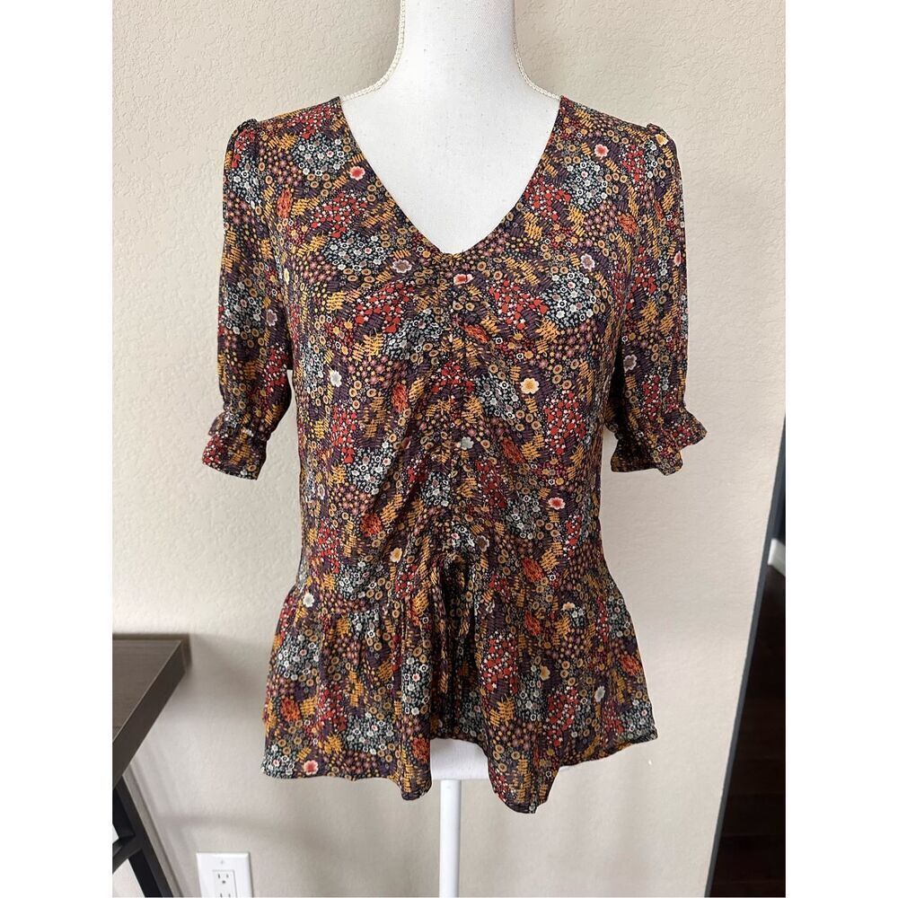 Pleione Floral Front Bunch Short Sleeve Blouse XS